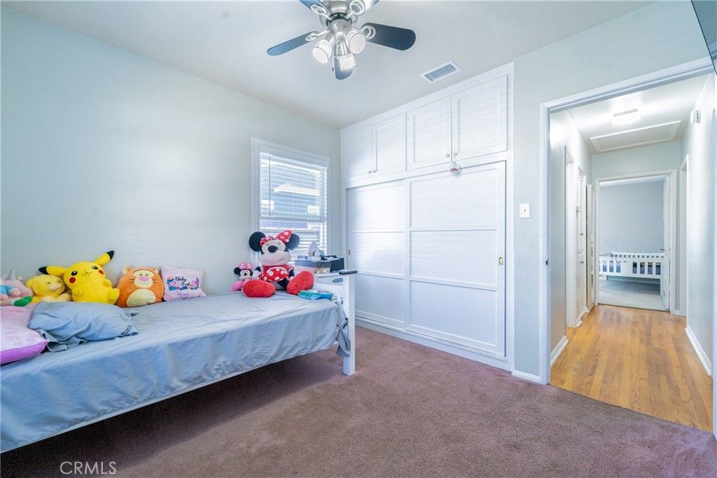 Image 17 of property listing at 10462 Somerset Boulevard, Bellflower, CA 90706