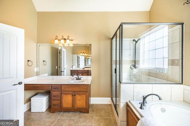 61 Peregrine Drive, Byron, GA 31008