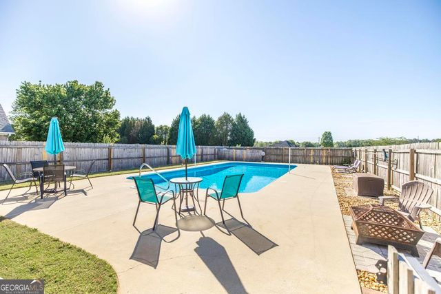 61 Peregrine Drive, Byron, GA 31008