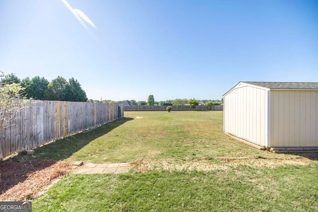 61 Peregrine Drive, Byron, GA 31008