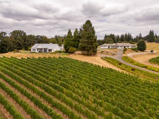 15680 Ne YAMHILL Rd, Yamhill, OR 97148