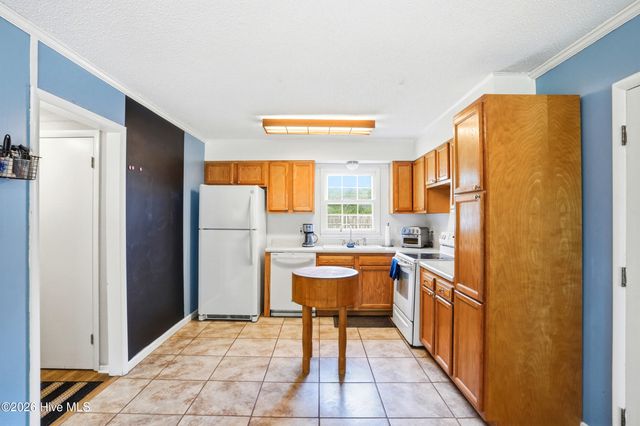 3622 Sutton Drive, Wilmington, NC 28409