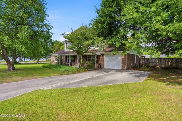 3622 Sutton Drive, Wilmington, NC 28409