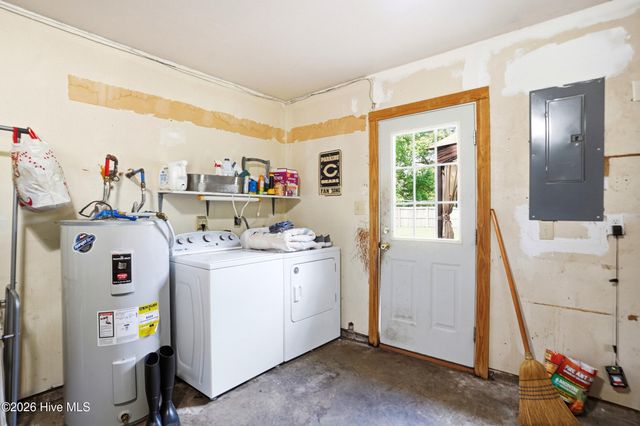 3622 Sutton Drive, Wilmington, NC 28409