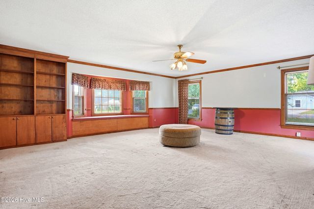3622 Sutton Drive, Wilmington, NC 28409