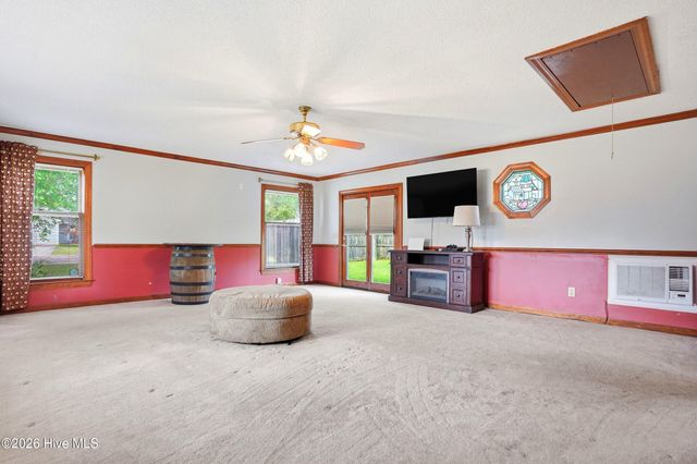 3622 Sutton Drive, Wilmington, NC 28409