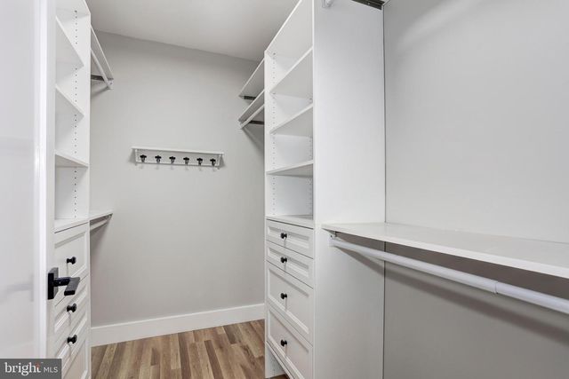 1366 VALLEY PL SE, Washington, DC 20020