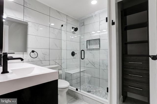 1366 VALLEY PL SE, Washington, DC 20020