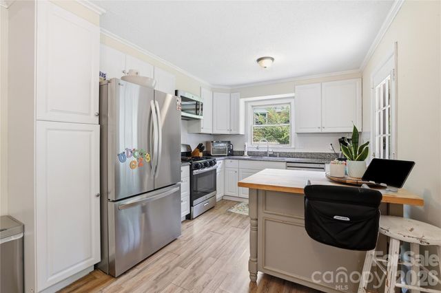 6337 Welford Road, Charlotte, NC 28211