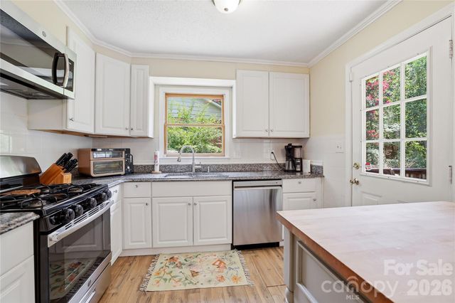 6337 Welford Road, Charlotte, NC 28211