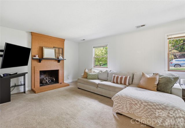 6337 Welford Road, Charlotte, NC 28211