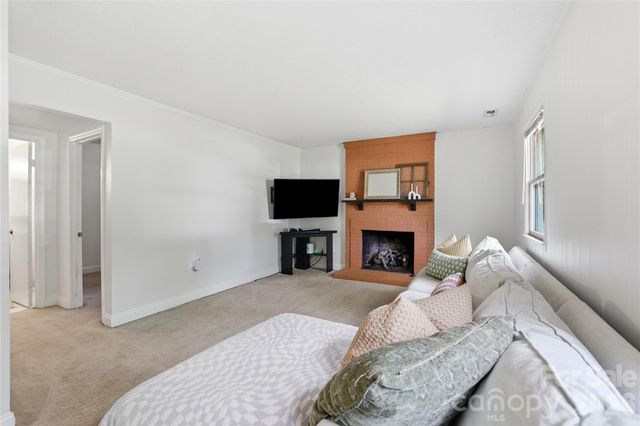 6337 Welford Road, Charlotte, NC 28211