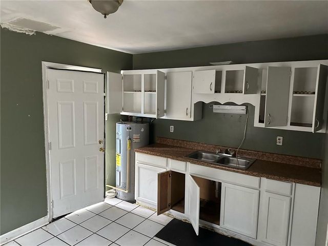 565 Westwood Street, Mobile, AL 36606