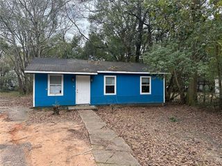 565 Westwood Street, Mobile, AL 36606