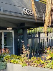 939 PALM Avenue 309, Los Angeles, CA 90069