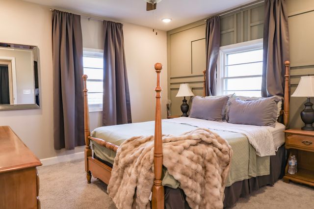 952 N Broadway, Portland, TN 37148