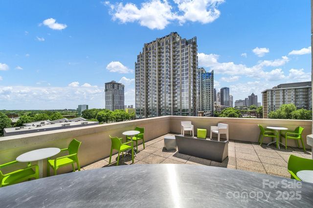 715 N Church Street 311, Charlotte, NC 28202