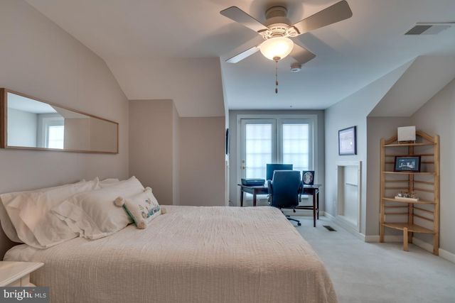 1685 HUNTING CREEK DR, Alexandria, VA 22314