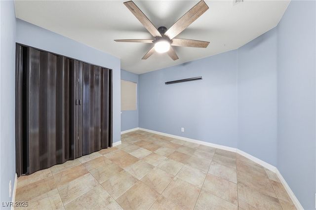 9429 Abalone Way, Las Vegas, NV 89117