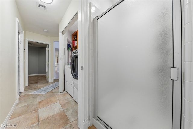 9429 Abalone Way, Las Vegas, NV 89117