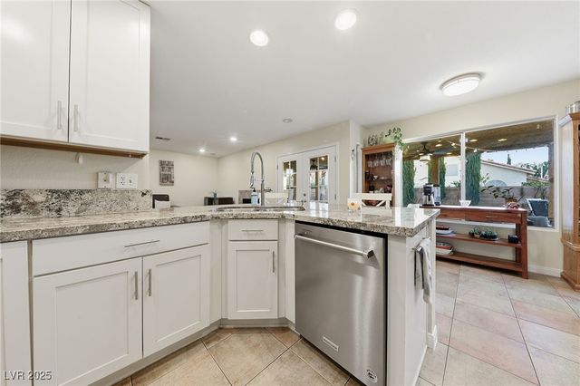 9429 Abalone Way, Las Vegas, NV 89117