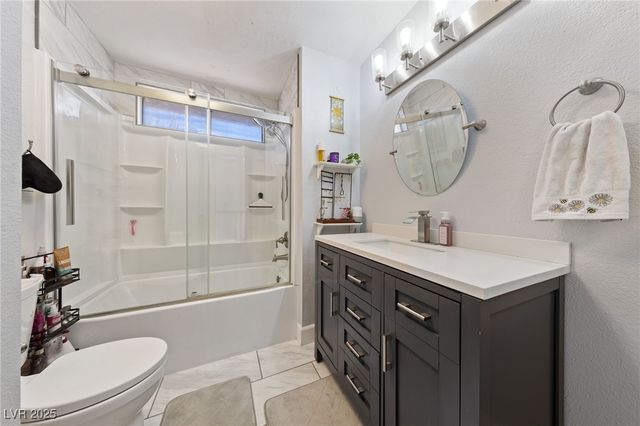 9429 Abalone Way, Las Vegas, NV 89117