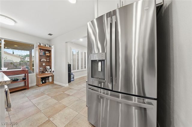 9429 Abalone Way, Las Vegas, NV 89117