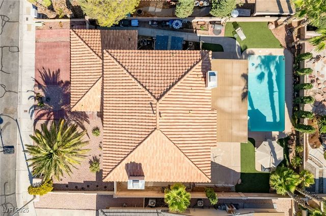 9429 Abalone Way, Las Vegas, NV 89117