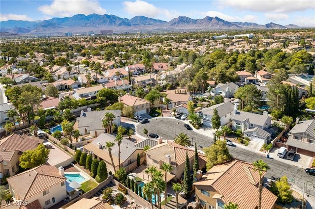 9429 Abalone Way, Las Vegas, NV 89117