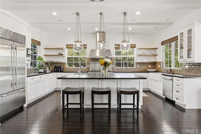 28850 Hampton Place, Malibu, CA 90265