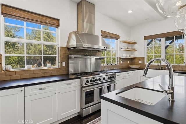 28850 Hampton Place, Malibu, CA 90265