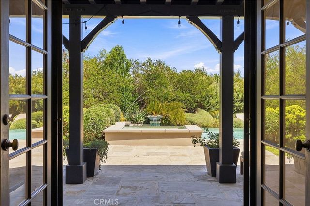 28850 Hampton Place, Malibu, CA 90265