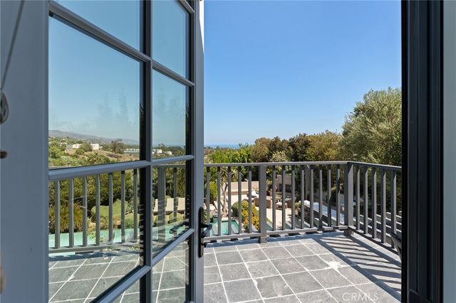 28850 Hampton Place, Malibu, CA 90265