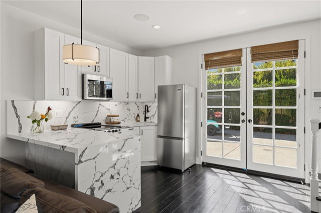 28850 Hampton Place, Malibu, CA 90265