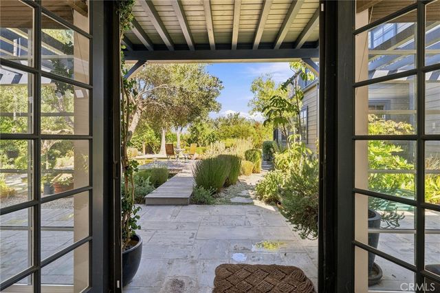 28850 Hampton Place, Malibu, CA 90265