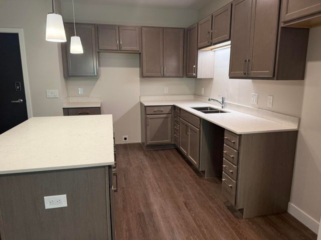 2645 Burton Road Bld 4, Ann Arbor, MI 48104