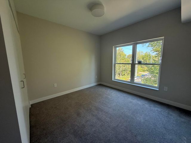 2645 Burton Road Bld 4, Ann Arbor, MI 48104