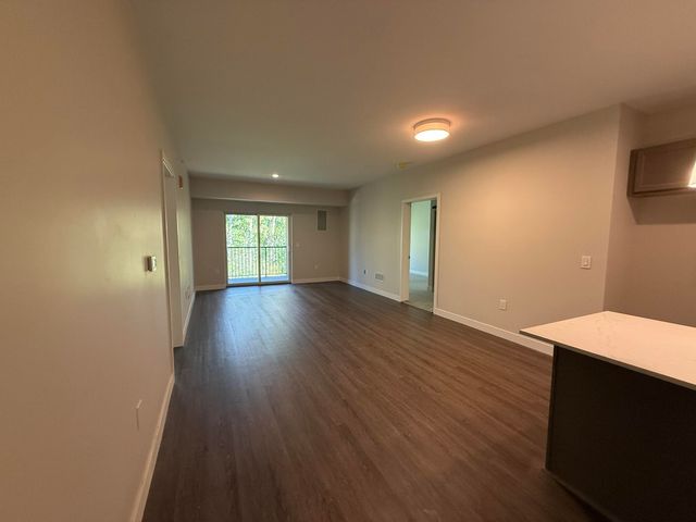 2645 Burton Road Bld 4, Ann Arbor, MI 48104