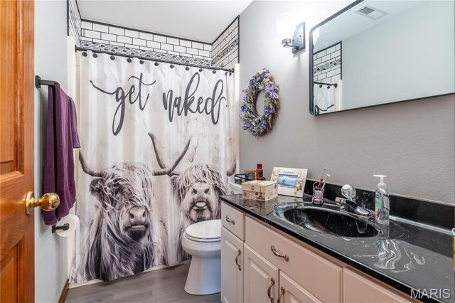 19 Chelsea Road, Collinsville, IL 62234