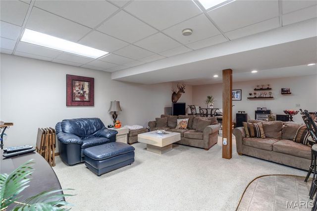 19 Chelsea Road, Collinsville, IL 62234