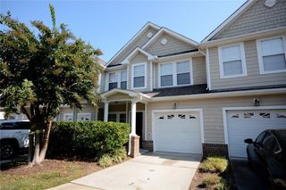 5062 Glen Canyon DR, Virginia Beach, VA 23462