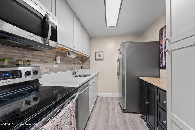 55 Sea Park Boulevard 204, Satellite Beach, FL 32937