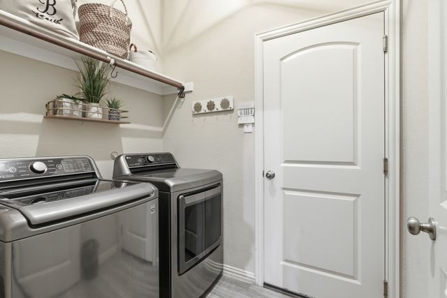 4003 Gabi Avenue, Heartland, TX 75126