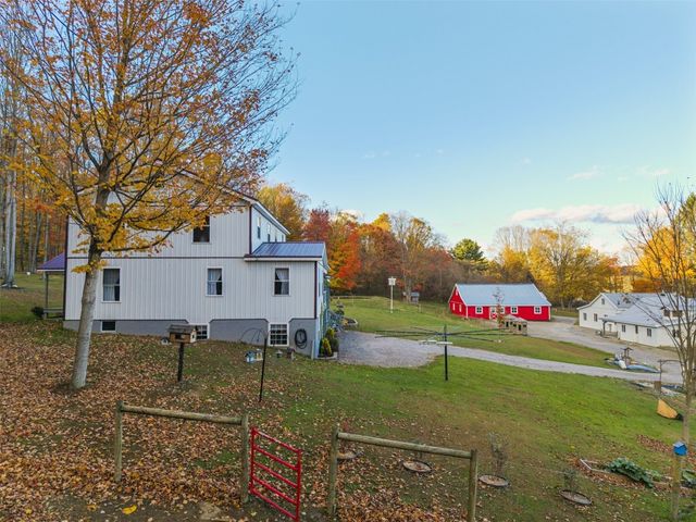 17503 PRICE Road, Saegertown, PA 16433