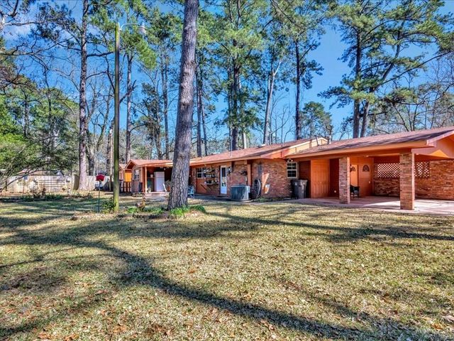 1408 N Broadmoor Drive, Lufkin, TX 75904