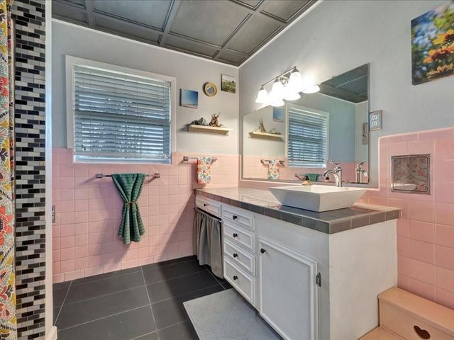 1408 N Broadmoor Drive, Lufkin, TX 75904