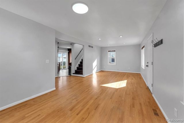 3237 Pardee Avenue, Dearborn, MI 48124