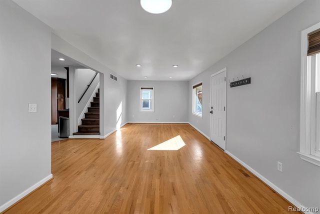 3237 Pardee Avenue, Dearborn, MI 48124