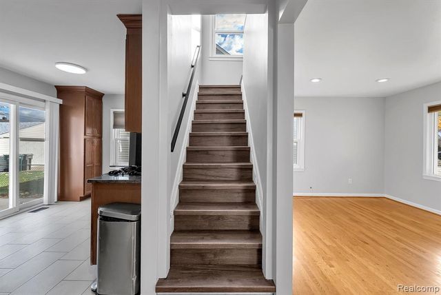 3237 Pardee Avenue, Dearborn, MI 48124