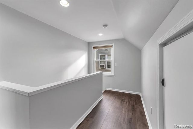 3237 Pardee Avenue, Dearborn, MI 48124